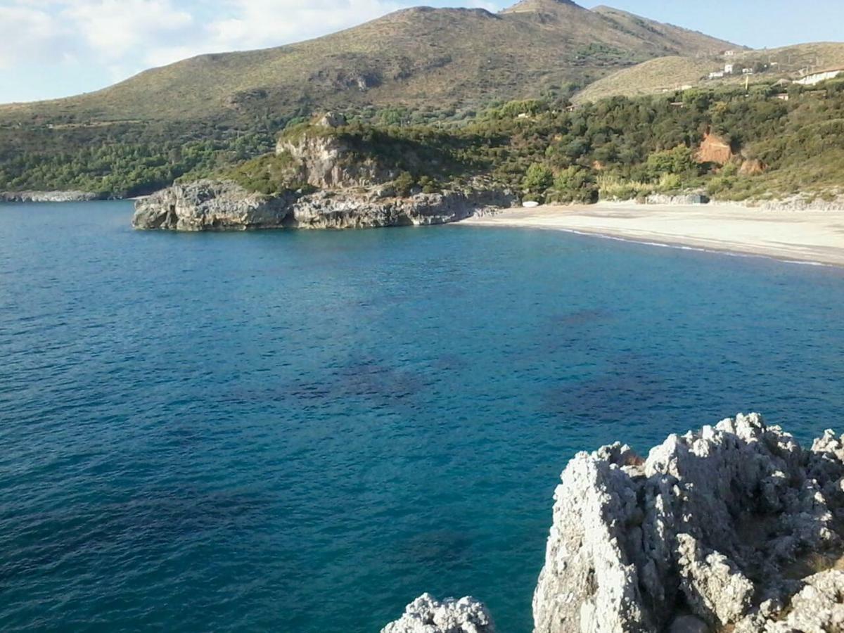 Il Nido Delle Gazze Villa Marina di Camerota Exteriör bild