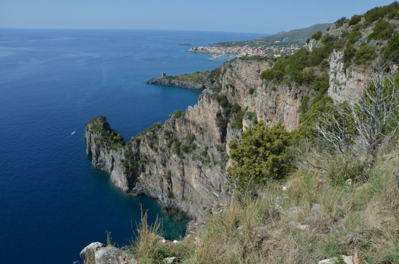 Il Nido Delle Gazze Villa Marina di Camerota Exteriör bild