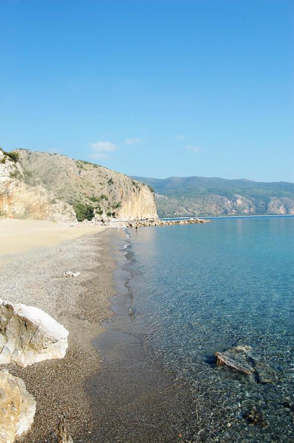 Il Nido Delle Gazze Villa Marina di Camerota Exteriör bild